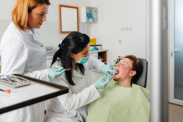 Best Pediatric Emergency Dentist in White Hall, IL